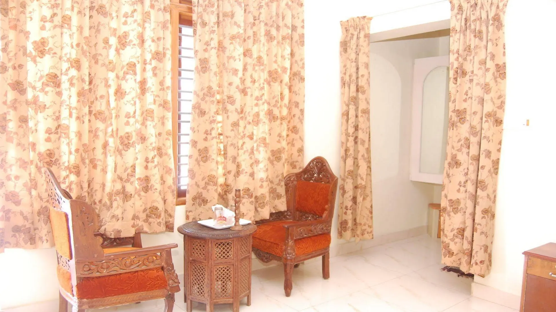 Hotel Hawah Beach Resort Kovalam